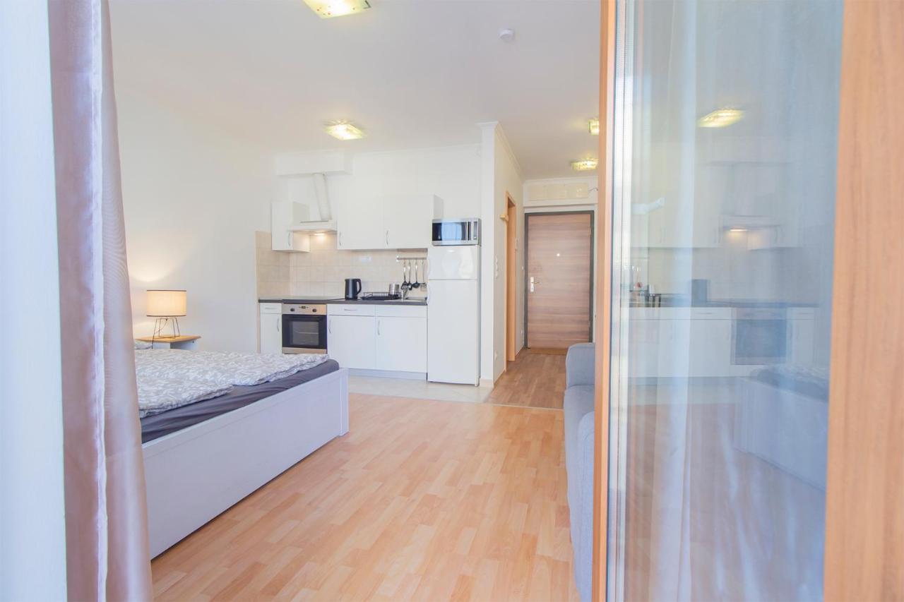 Corvin Modern Studio With Ac, Parking Apartment Будапеща Екстериор снимка