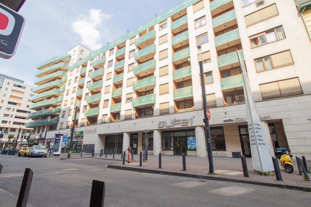 Corvin Modern Studio With Ac, Parking Apartment Будапеща Екстериор снимка